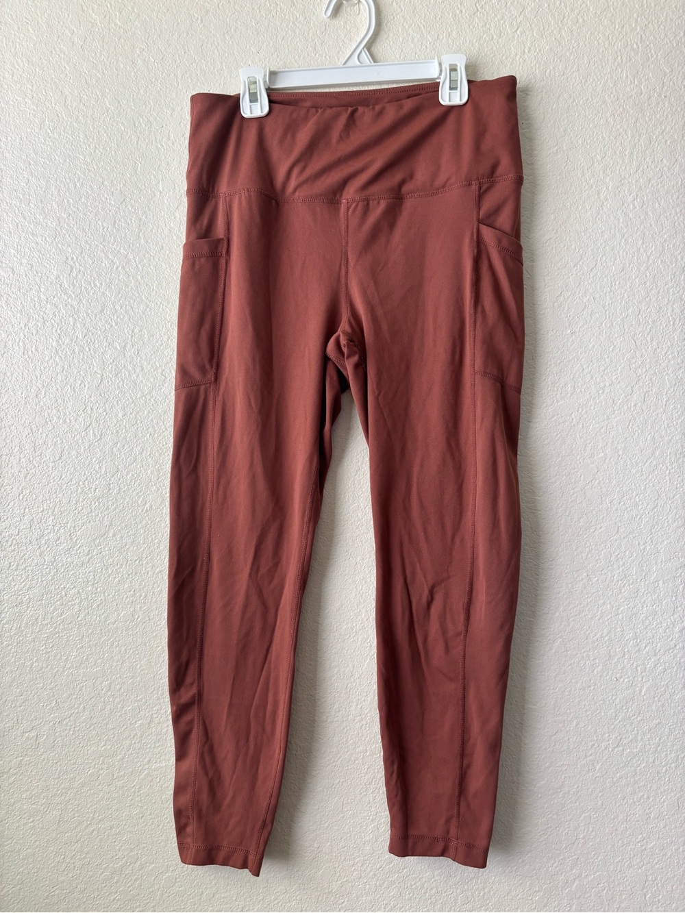 Yogalicious Rust Brown Women's High-Rise Leggings with Side Pockets